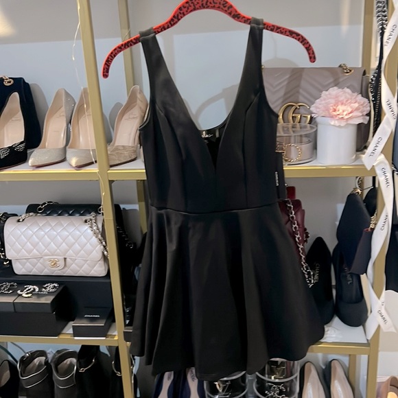 Lulus Skater Romper- NWT - Picture 4 of 7